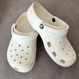 CROCS Classic White Clogs